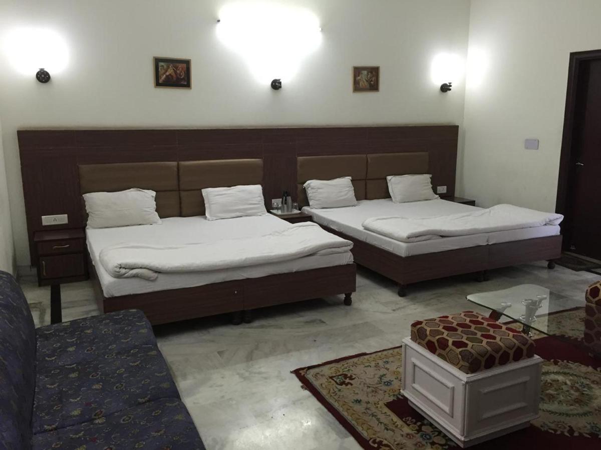 Super Hotel O Maan'S Heritage Джайпур Екстериор снимка
